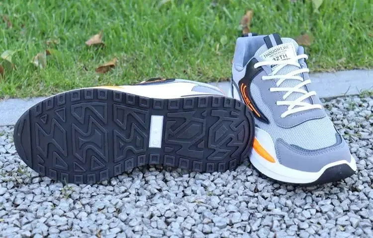 Outdoor Running Tennis Shoes Warm Lace-up Non-slip Male Sneakers - Kart It Up   -  