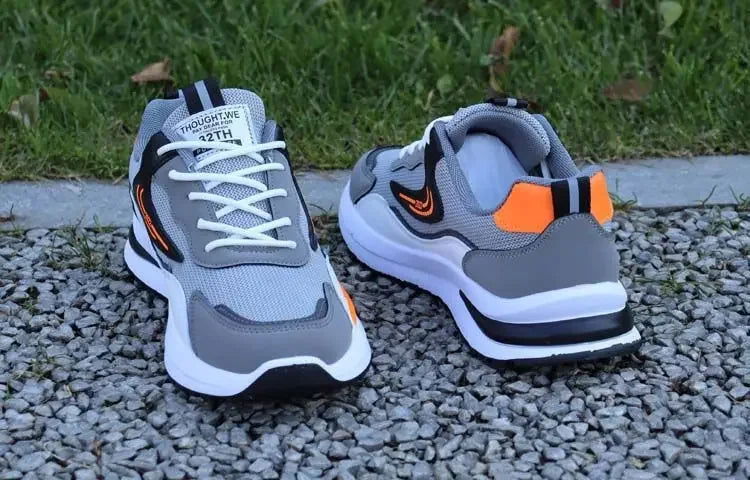 Outdoor Running Tennis Shoes Warm Lace-up Non-slip Male Sneakers - Kart It Up   -  