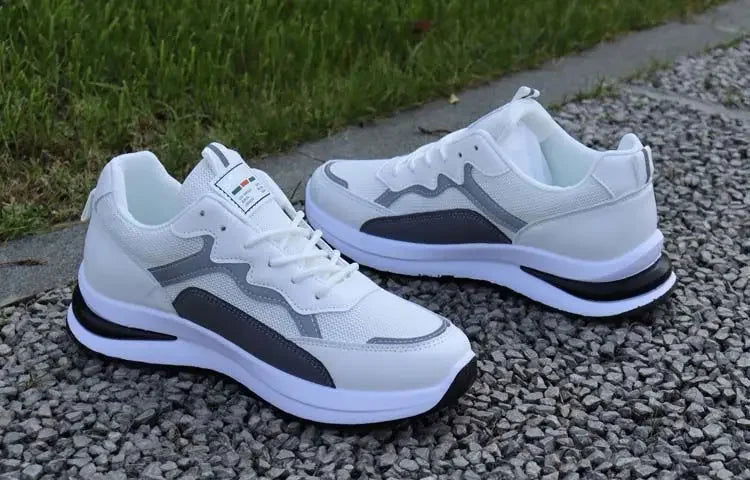 Outdoor Running Tennis Shoes Warm Lace-up Non-slip Male Sneakers - Kart It Up   -  