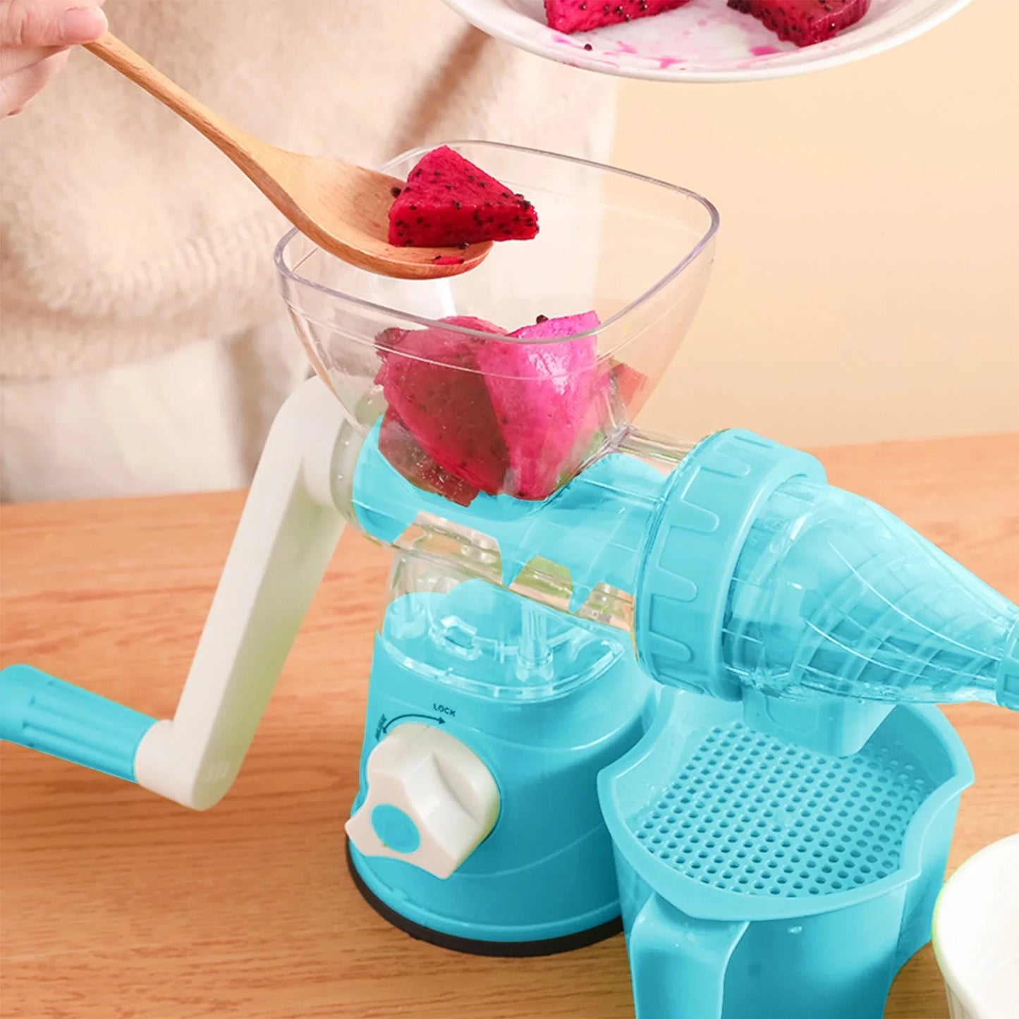 Portable Manual Citrus Juicer — Hand-Press Fruit & Vegetable Squeezer